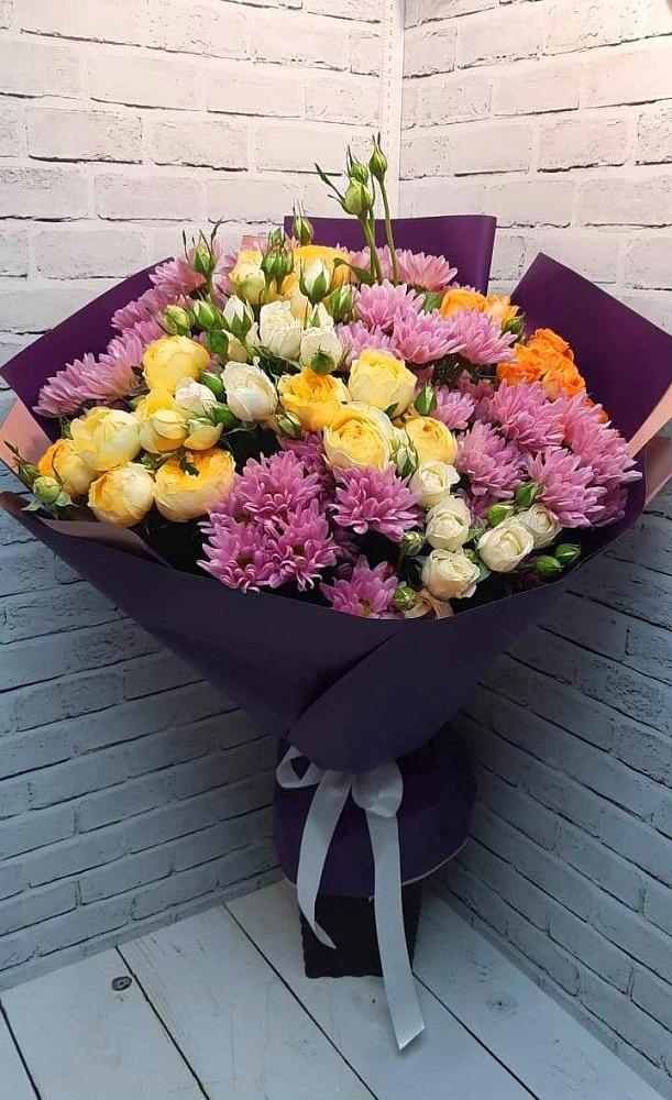Букет цветов из: Хризантемы и Розы в Серафимовиче