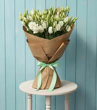 Букет цветов из:  Лизиантусы в Серафимовиче