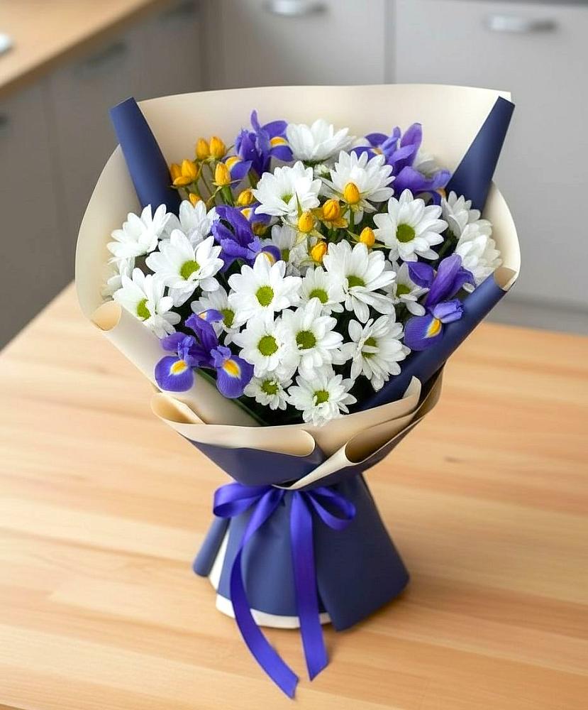 Букет цветов из: Розы, Ирисы и Хризантемы в Серафимовиче