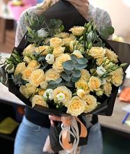 Букет цветов из:  Розы и Лизиантусы #REPLACE_PRED# Серафимовиче